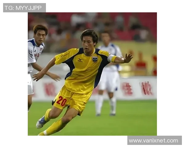 川籍足球明星风采展示及成就回顾全景图鉴